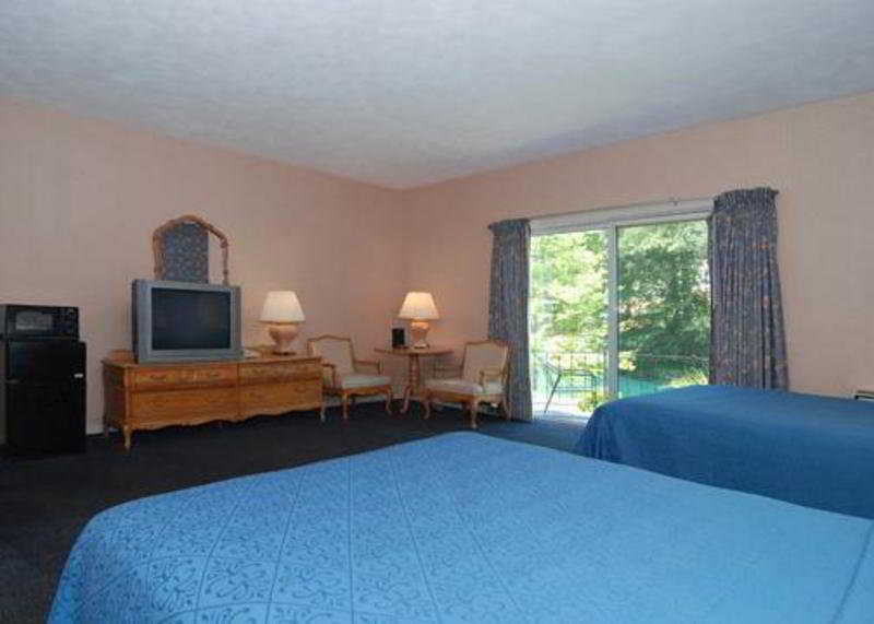 Hampton Inn & Suites Williamsburg Historic District Экстерьер фото